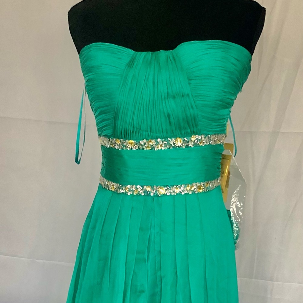 Long formal/semi formal event party aqua green dress